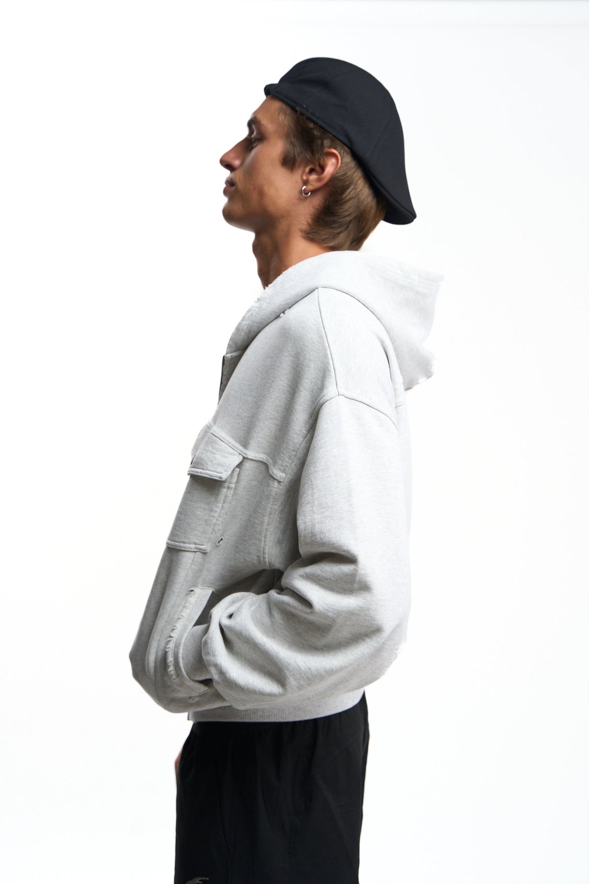 Mourice Light Grey Zipper